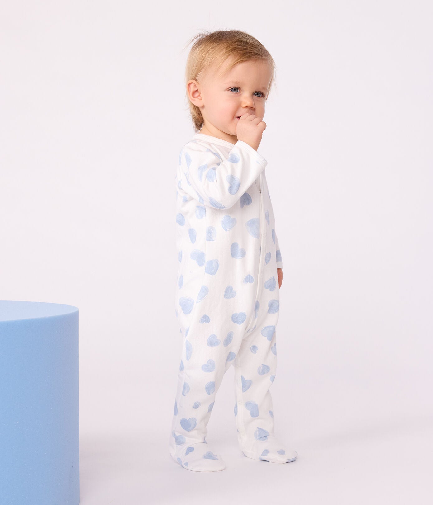 PB-NG029 - Petit Bateau Baby pyjamas in fleece with heart prints - Marshmallow / Adriatic