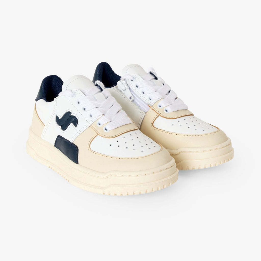 Sneakers in Leather Boy - White/Light Blue