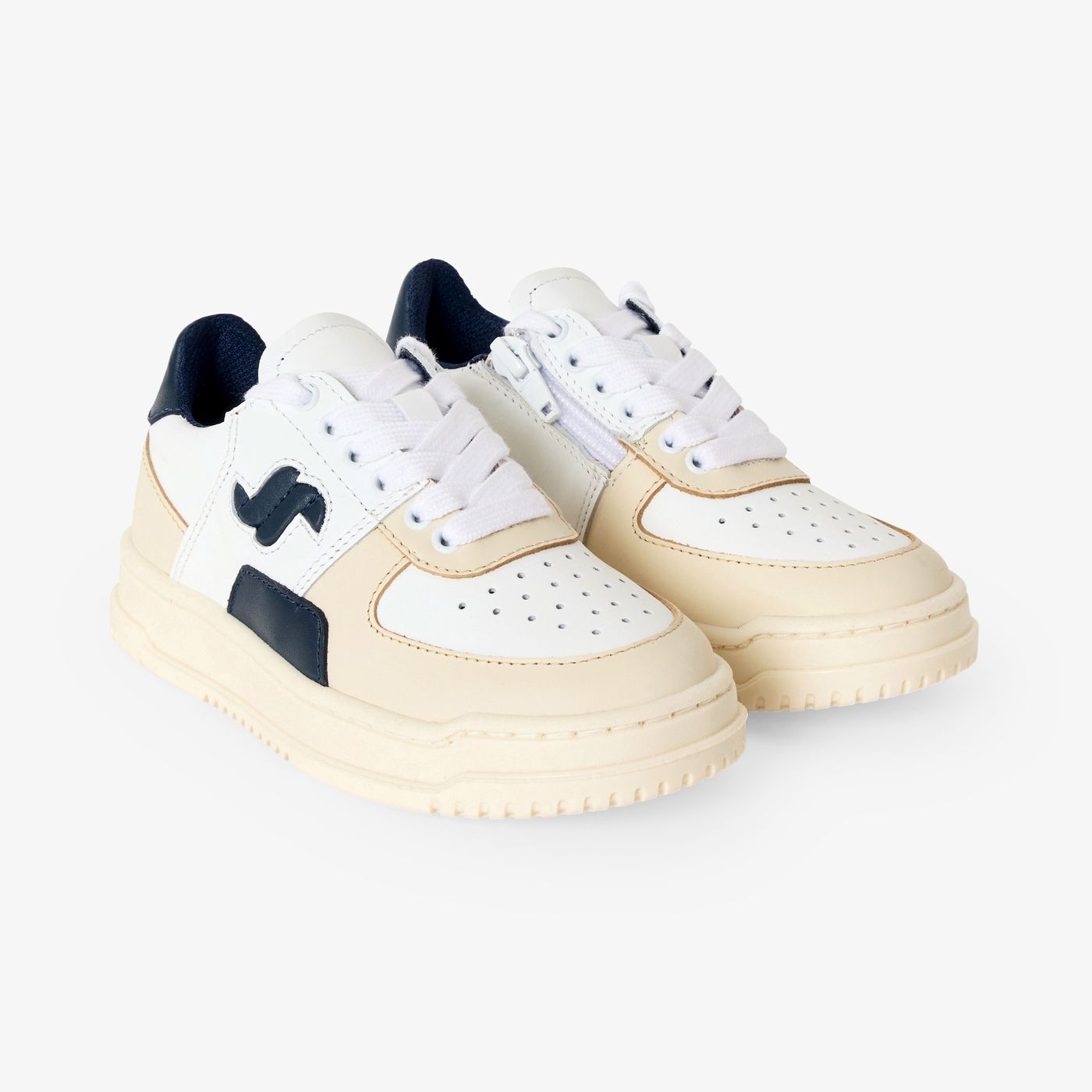 Sneakers in Leather Boy - White/Light Blue