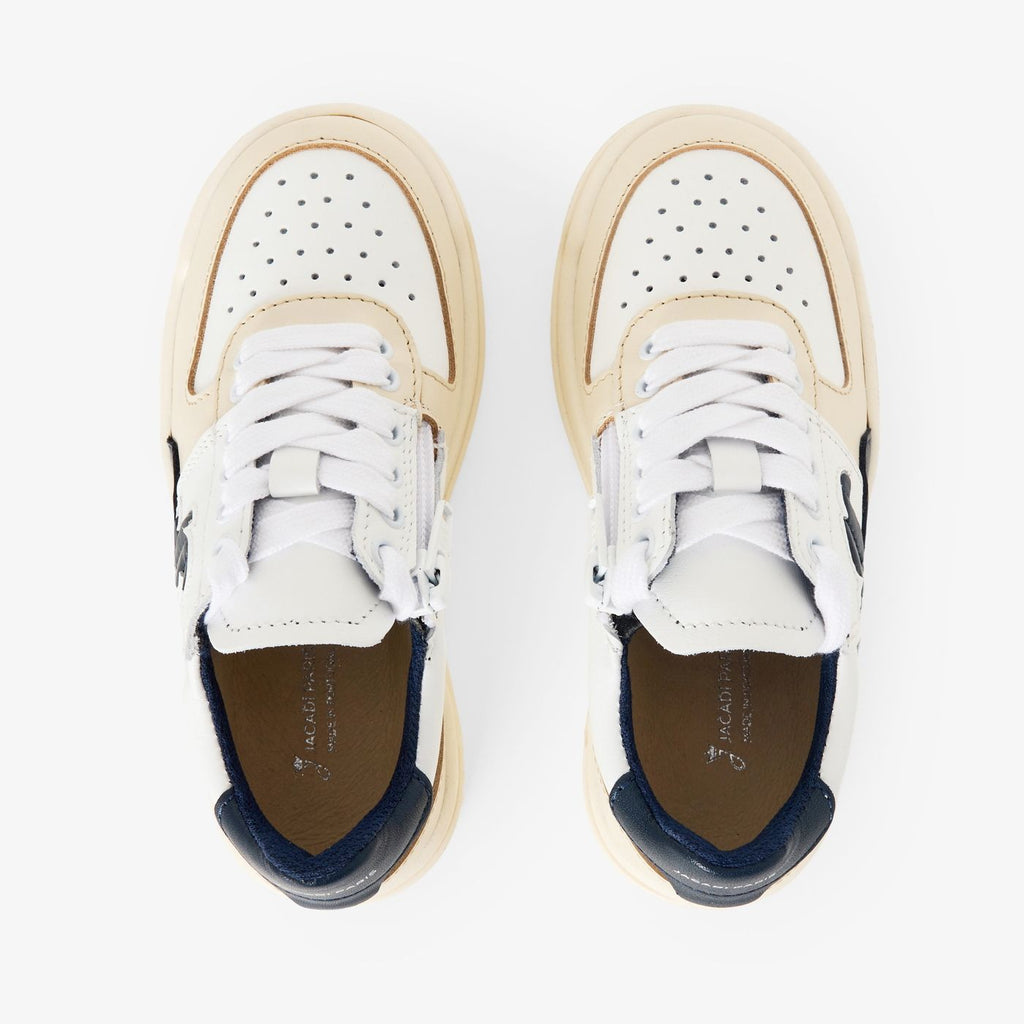 Sneakers in Leather Boy - White/Light Blue