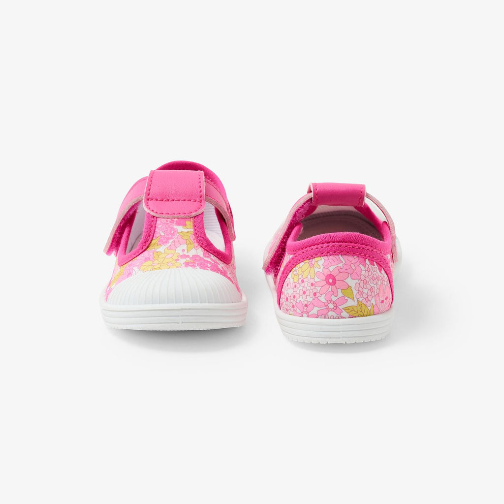 Baby girl canvas sandals