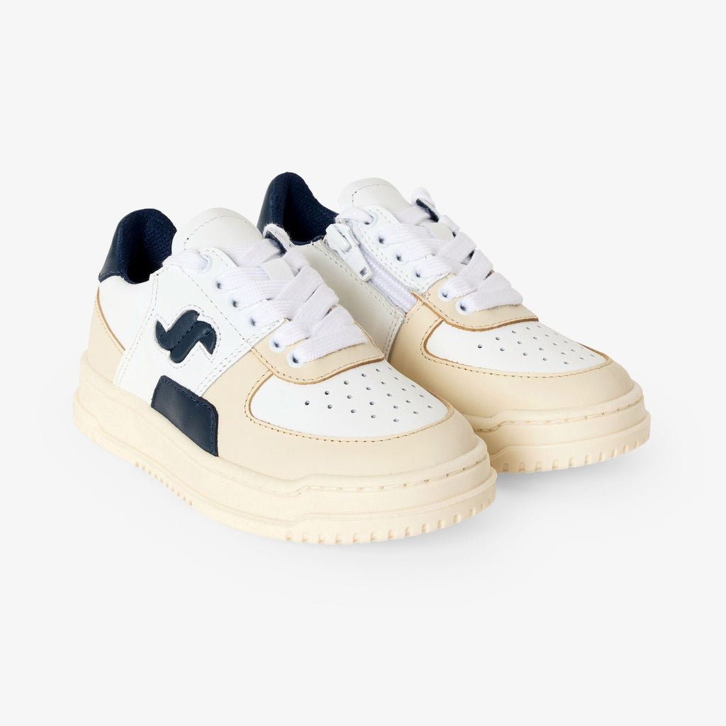 Sneakers in Leather Boy - White/Light Blue